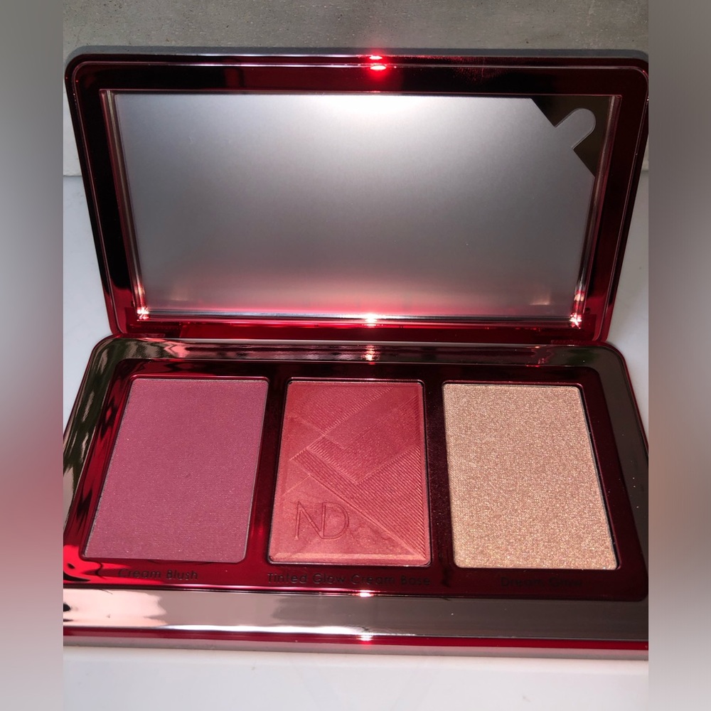 BNIB Natasha Denona Berry Pop Blush & Glow Palette - Picture 7 of 9